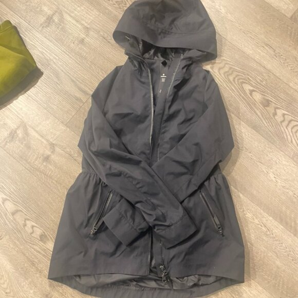 LULULEMON Black Raincoat - Picture 1 of 3